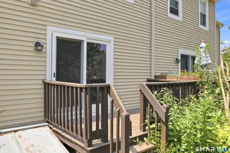 16 Braintree Court Suffield CT 06078