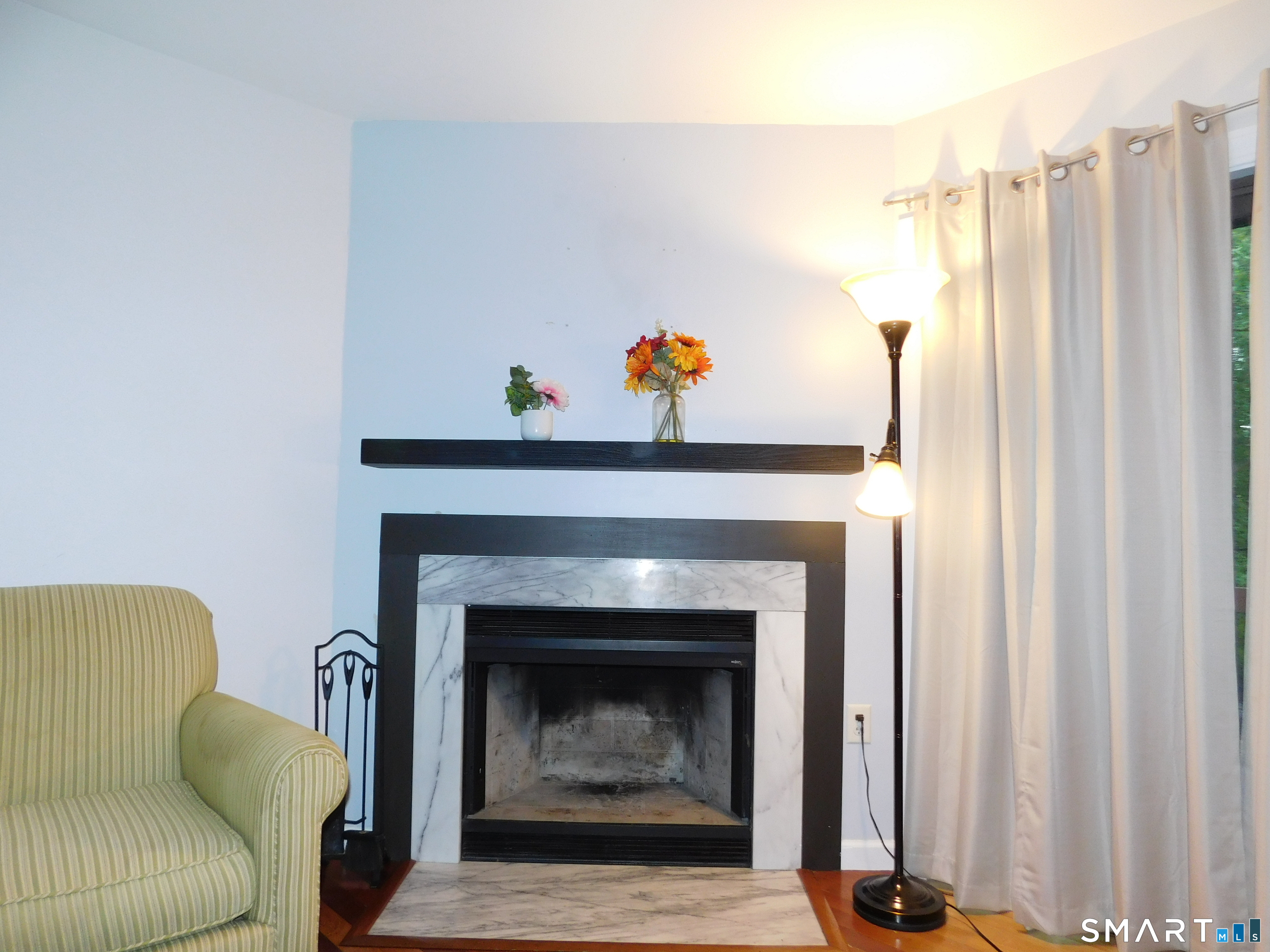 97 West Main Street East Lyme CT 06357