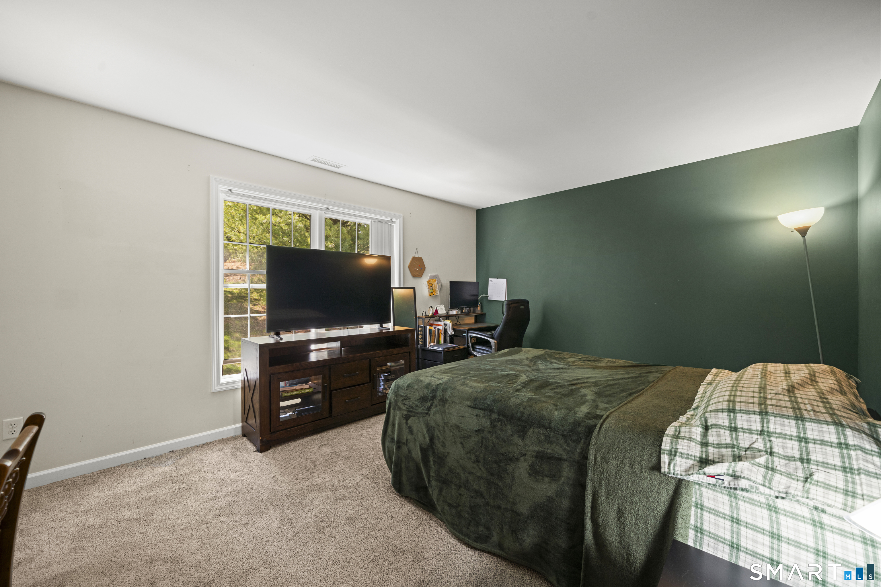 15 Freedom Way East Lyme CT 06357
