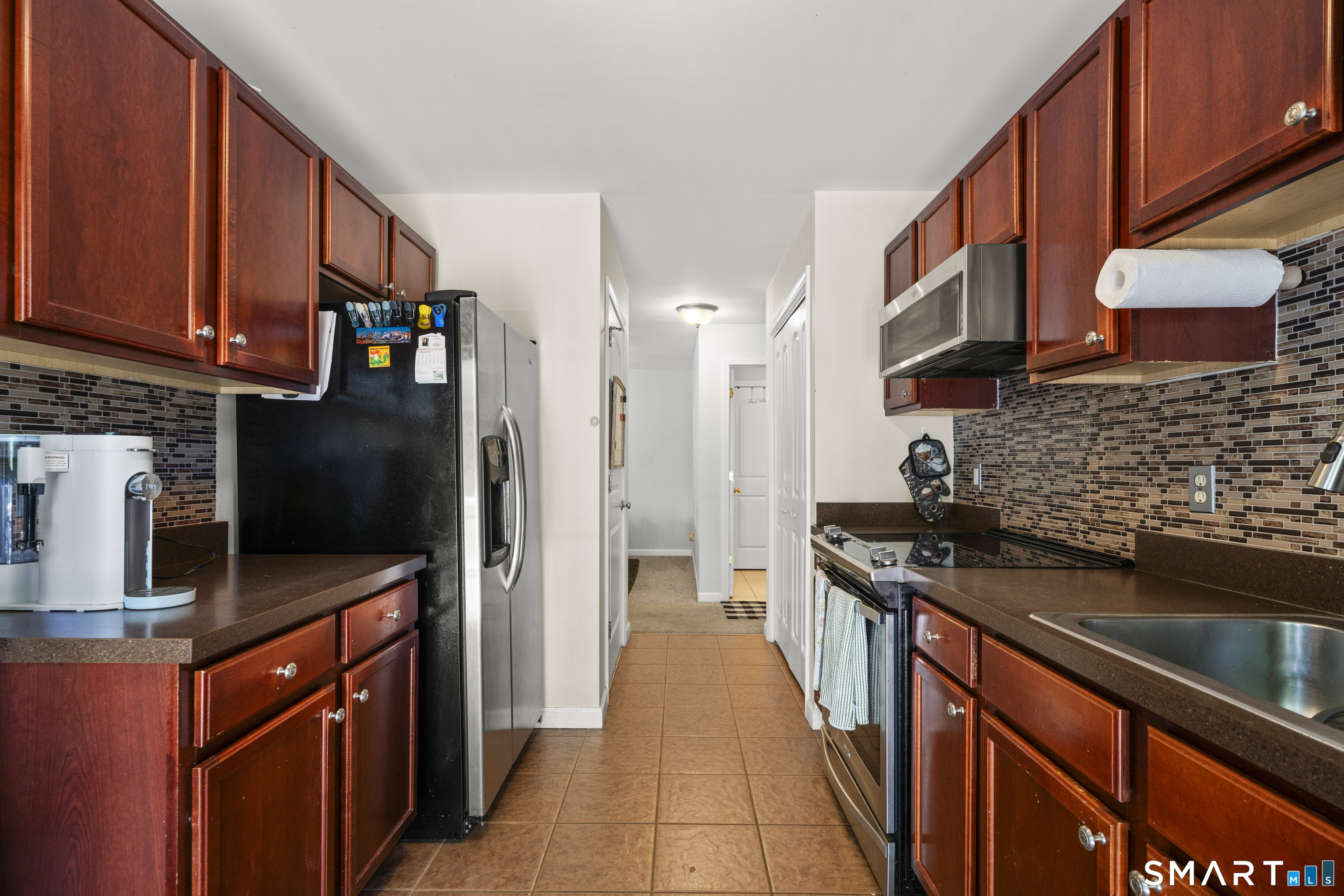 15 Freedom Way East Lyme CT 06357