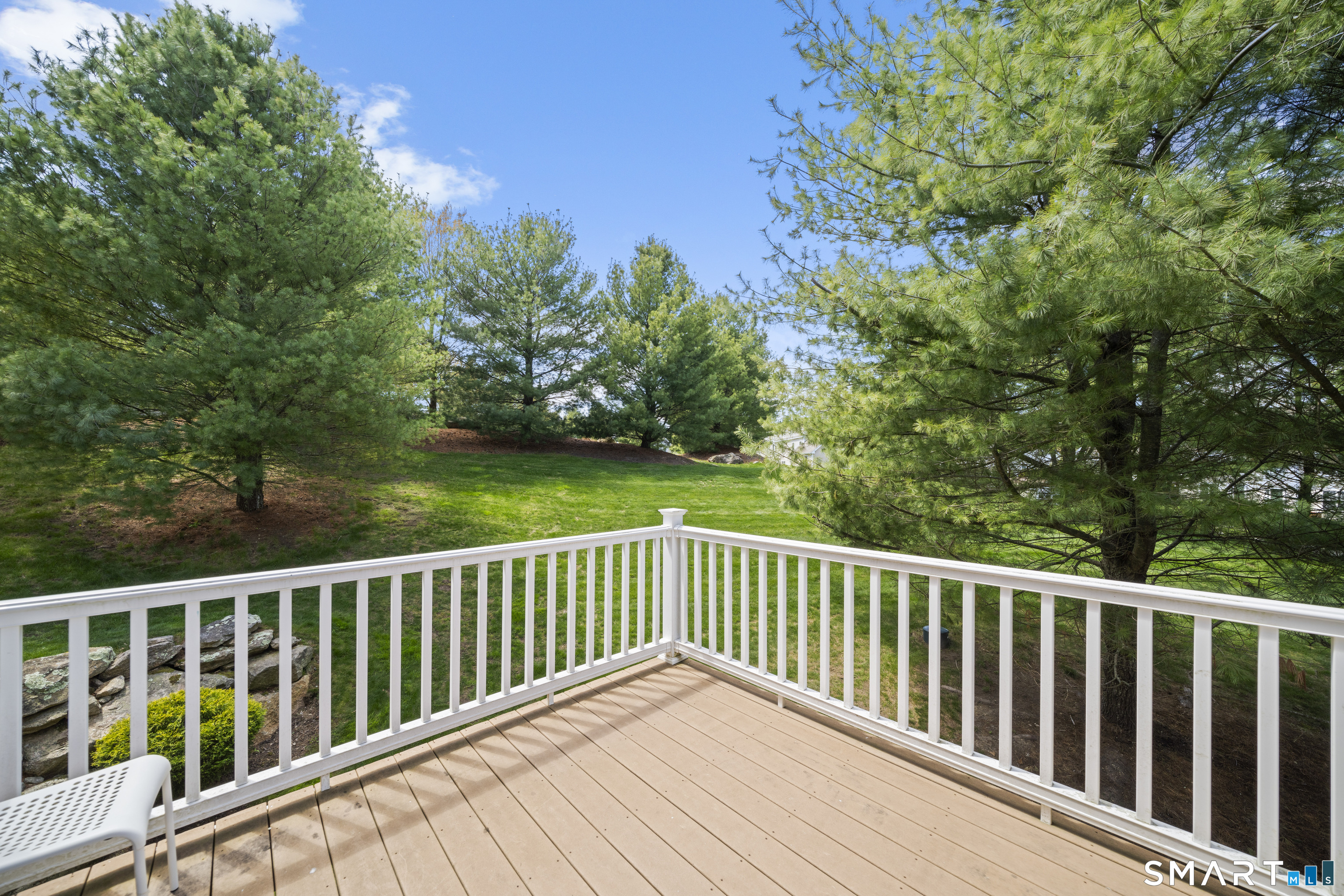 15 Freedom Way East Lyme CT 06357