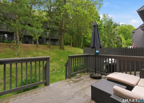 194 Conestoga Way Glastonbury CT 06033