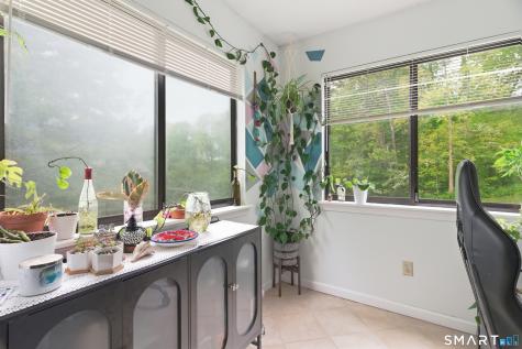 194 Conestoga Way Glastonbury CT 06033