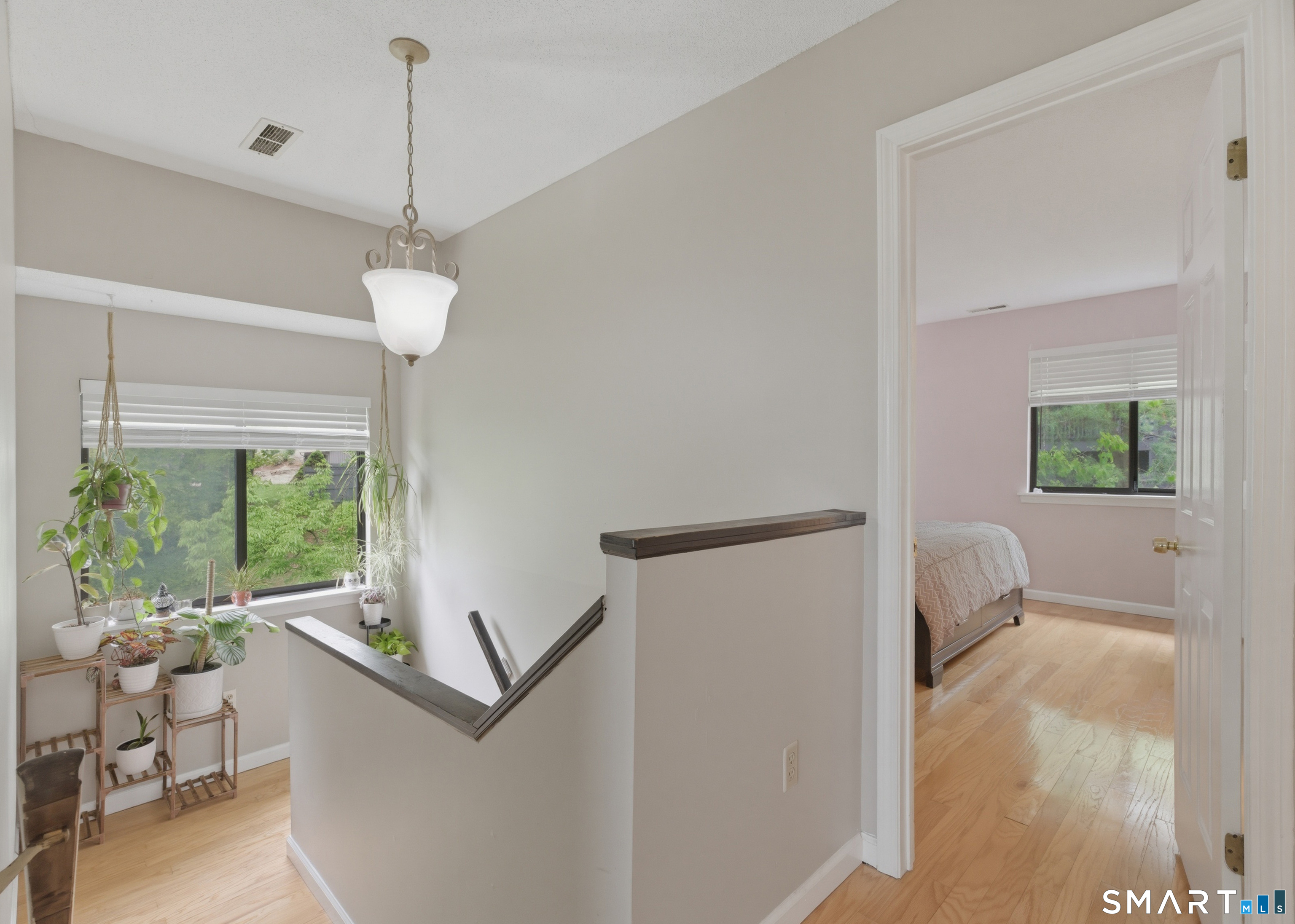 194 Conestoga Way Glastonbury CT 06033