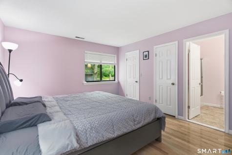 194 Conestoga Way Glastonbury CT 06033