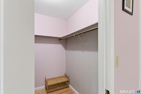 194 Conestoga Way Glastonbury CT 06033
