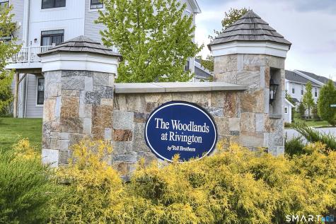 89 Brentwood Circle Danbury CT 06810
