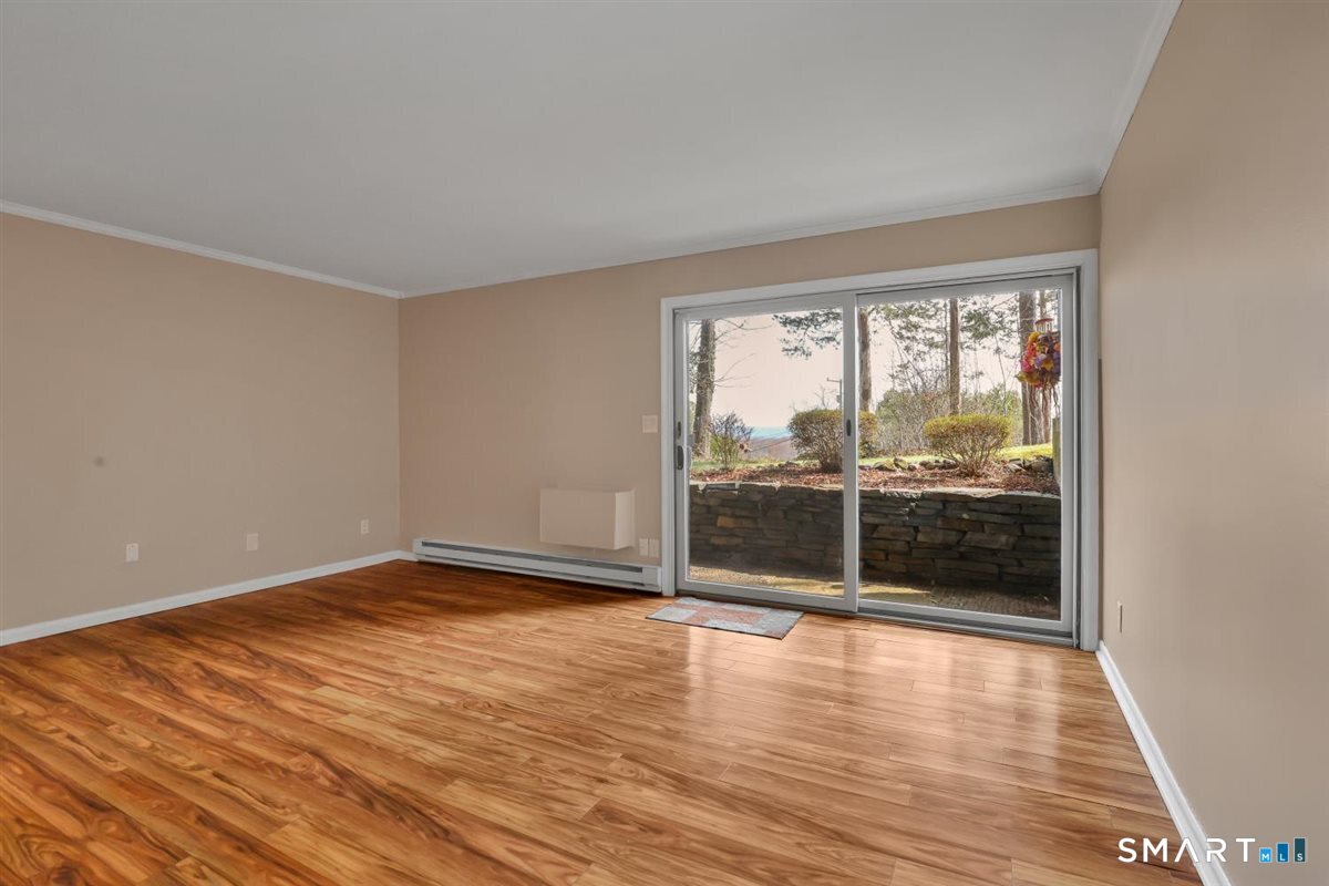 4-G Country Squire Drive Cromwell CT 06416