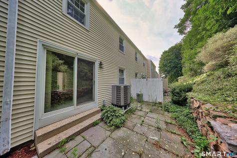 14 Tapping Reeve Village Litchfield CT 06759