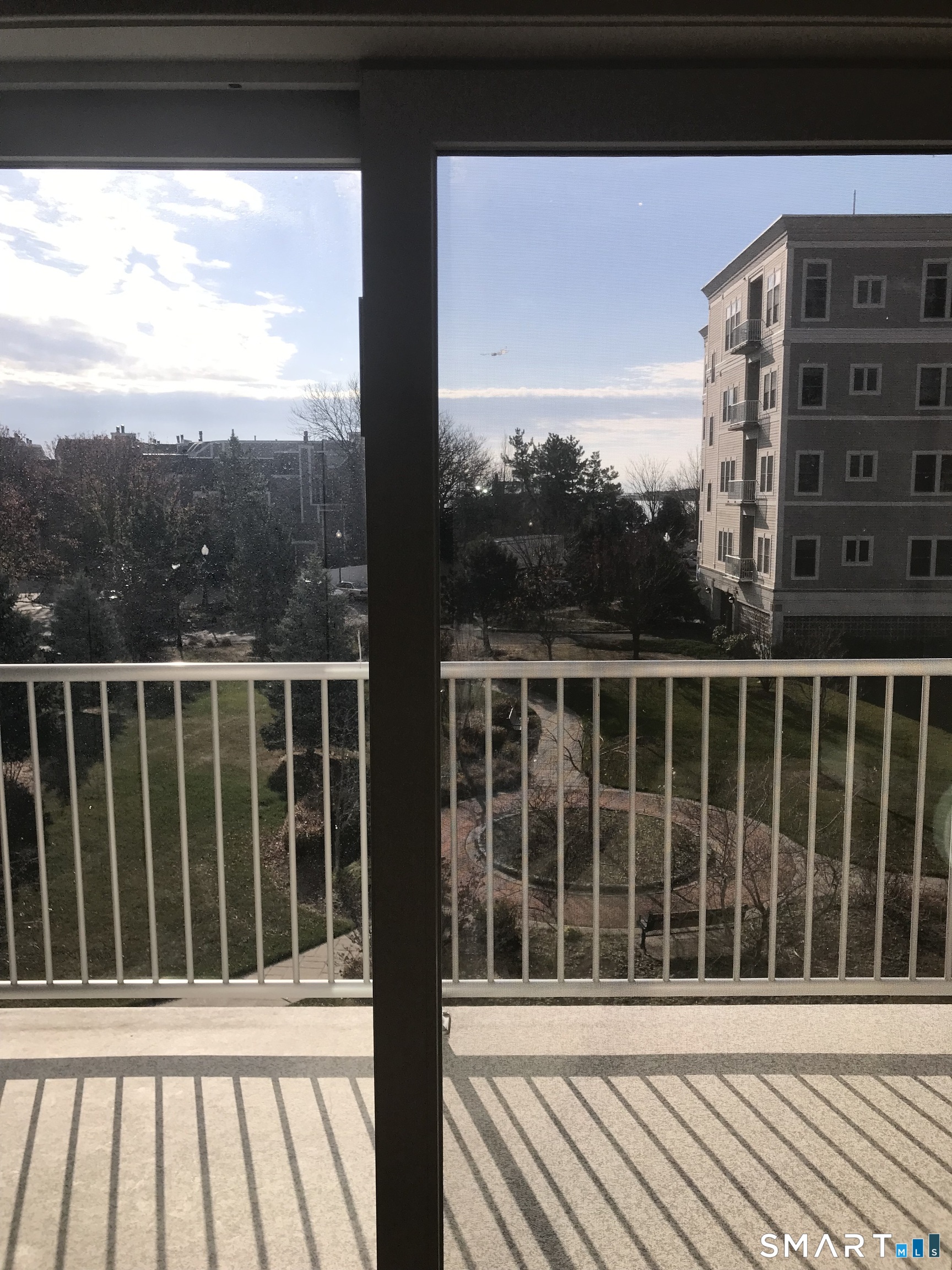 300 Harbour Close New Haven CT 06519