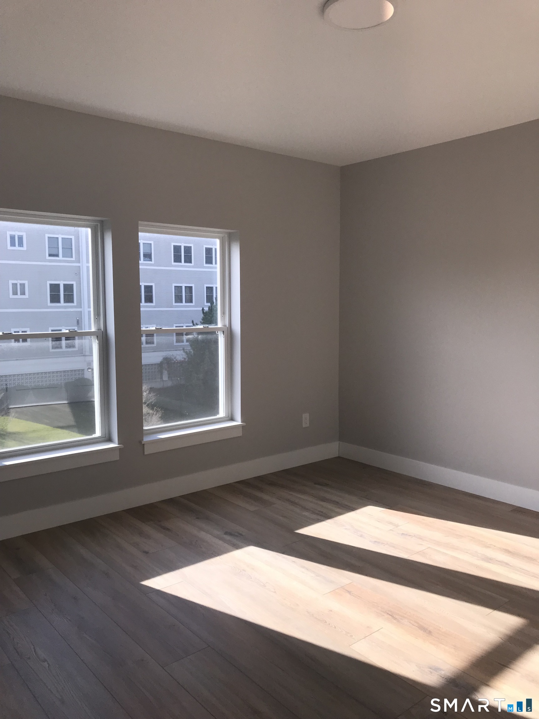300 Harbour Close New Haven CT 06519
