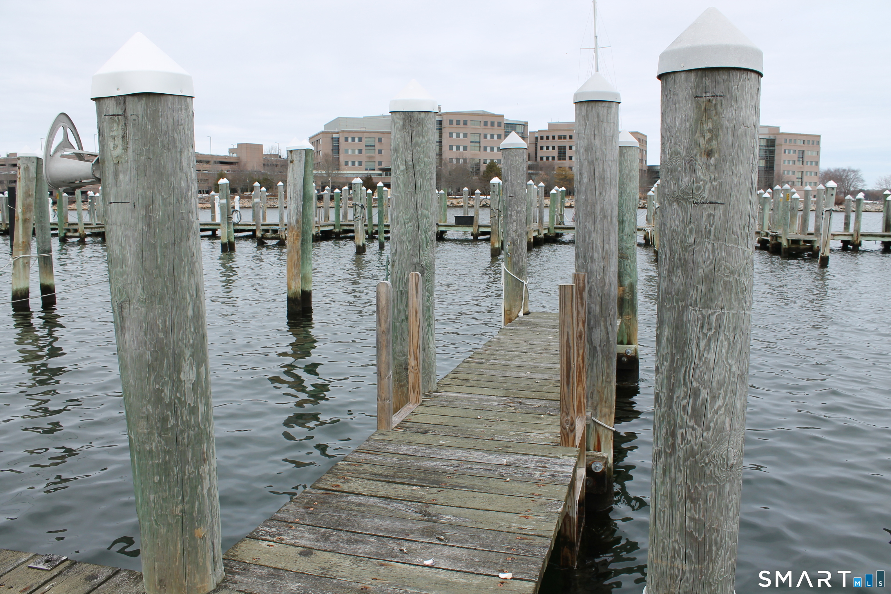 100 Pequot Avenue New London CT 06320