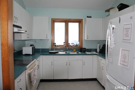 100 Pequot Avenue New London CT 06320