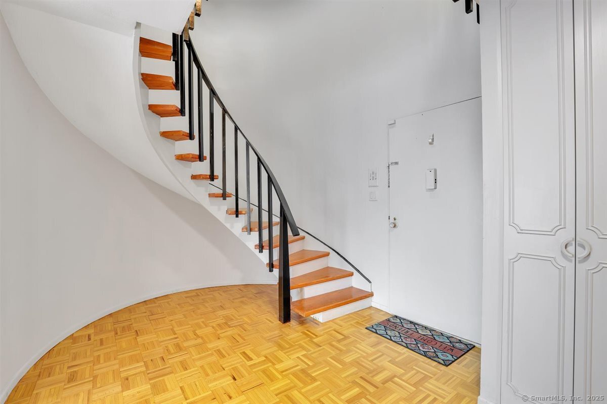 30 Woodland Street Hartford CT 06105