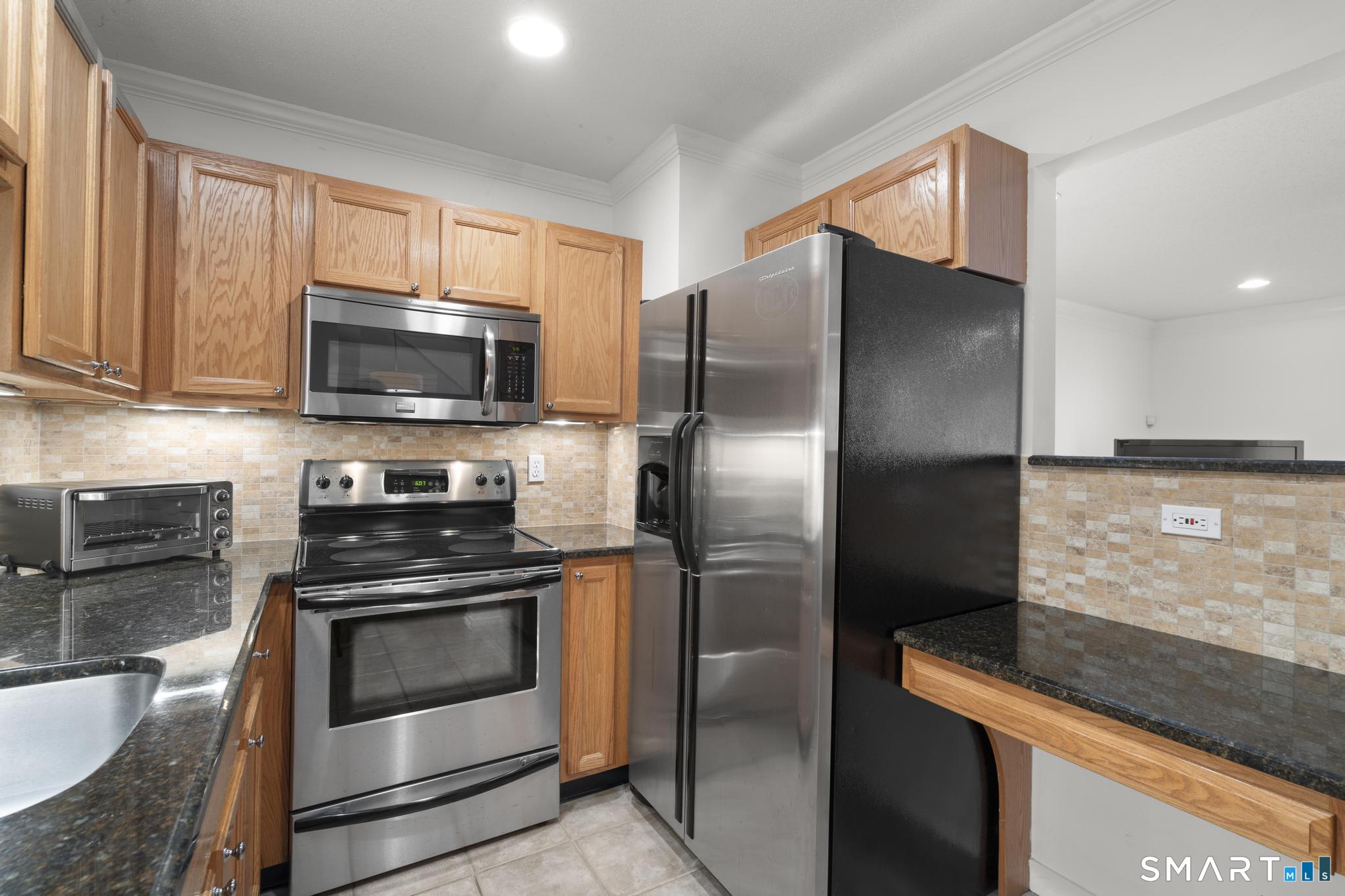 175 South End Road East Haven CT 06512