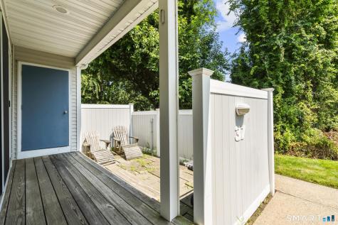175 South End Road East Haven CT 06512