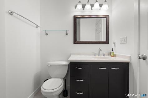 175 South End Road East Haven CT 06512