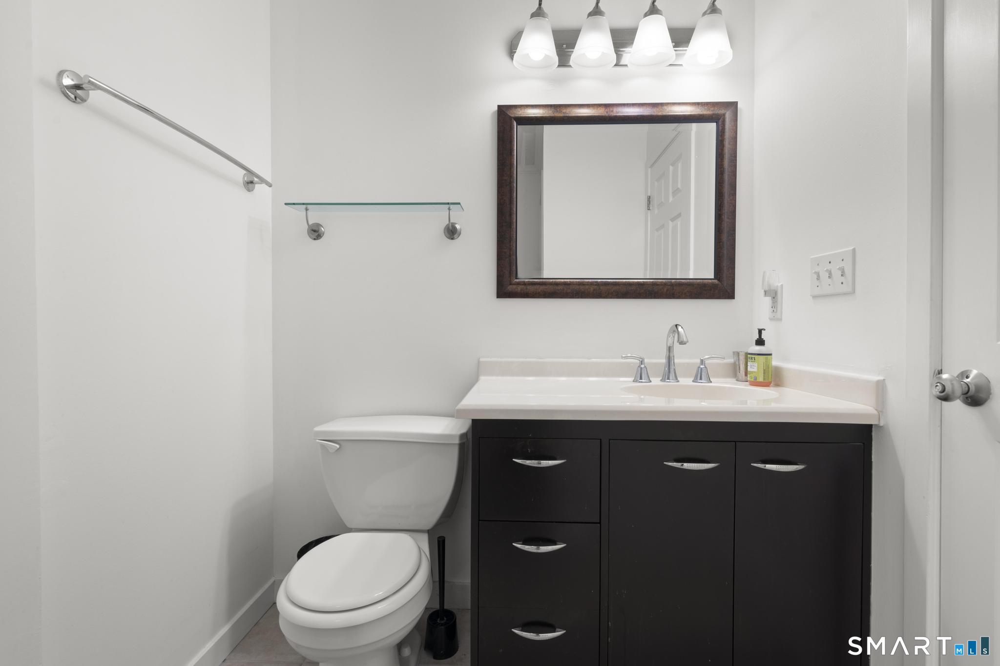 175 South End Road East Haven CT 06512