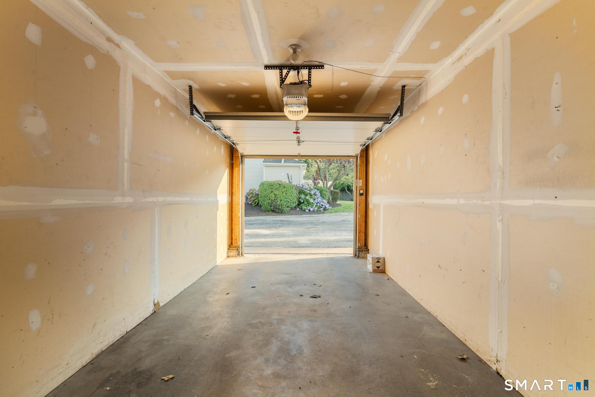 175 South End Road East Haven CT 06512