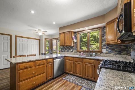 52 Elm Meadows Enfield CT 06082
