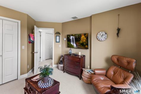525 Pilgrim Harbor Wallingford CT 06492
