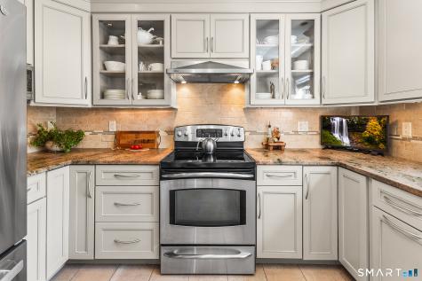 525 Pilgrim Harbor Wallingford CT 06492