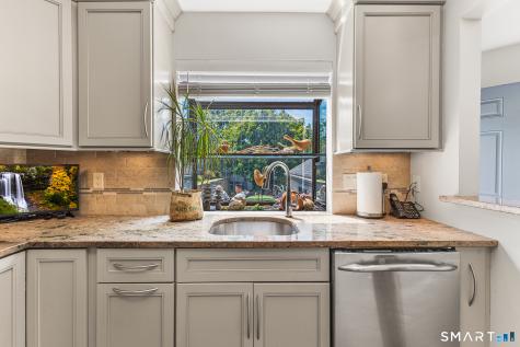 525 Pilgrim Harbor Wallingford CT 06492