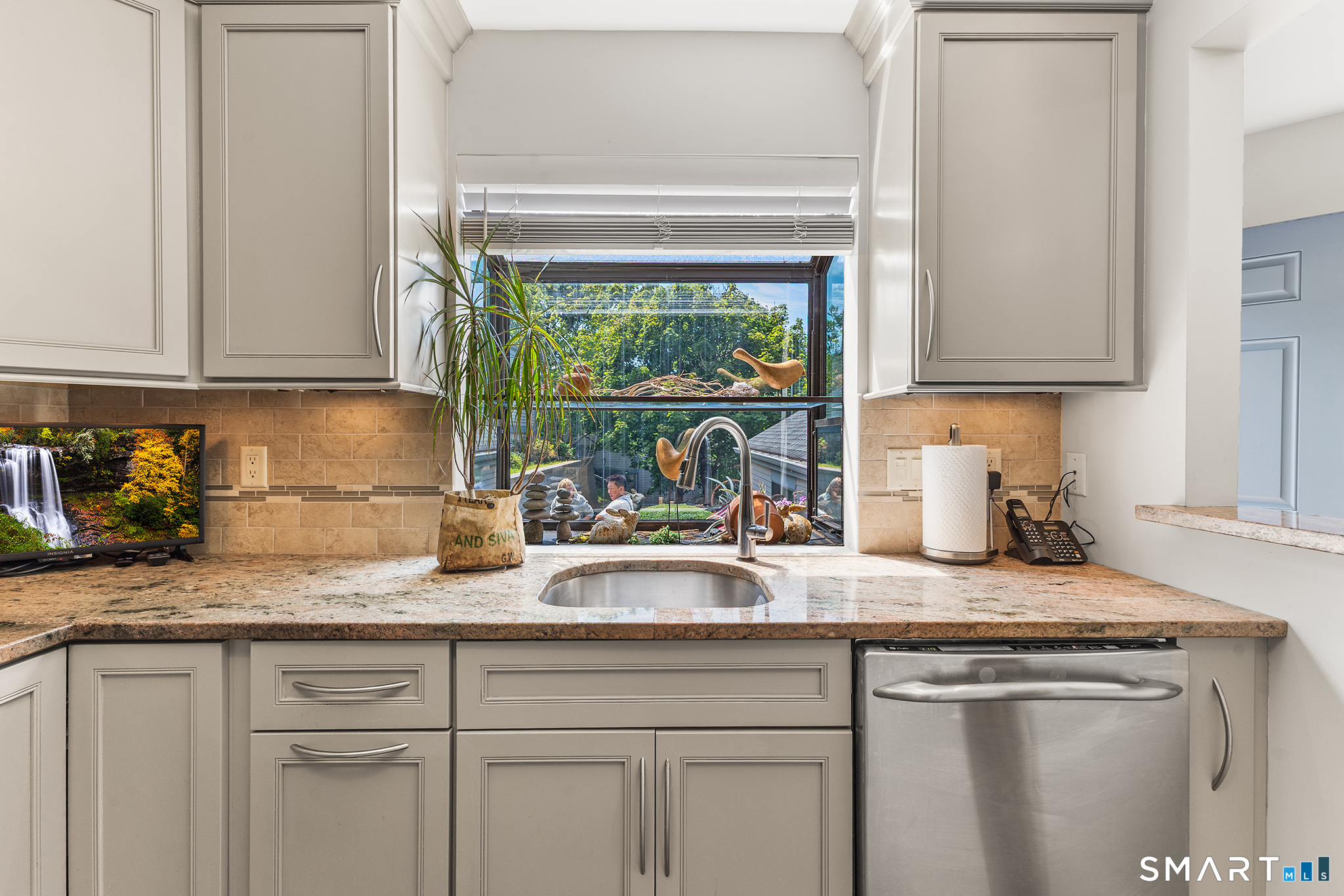 525 Pilgrim Harbor Wallingford CT 06492