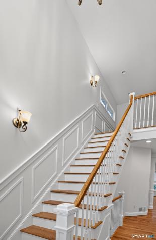 84 Harvest Court Newington CT 06111