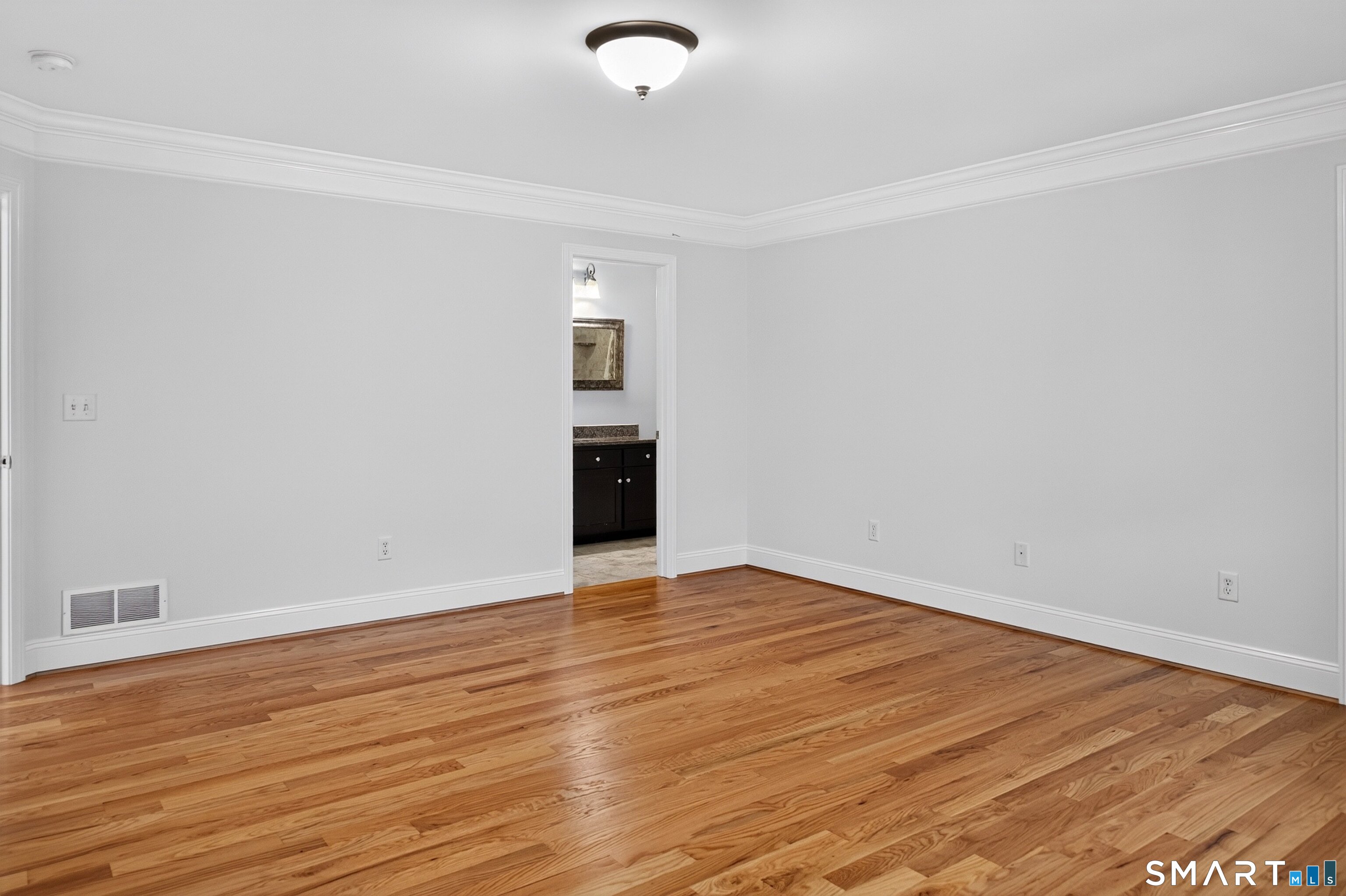 84 Harvest Court Newington CT 06111