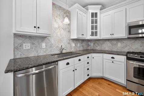 84 Harvest Court Newington CT 06111