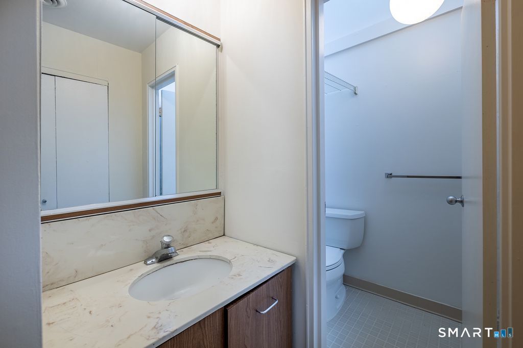 33 Olcott Way Ridgefield CT 06877