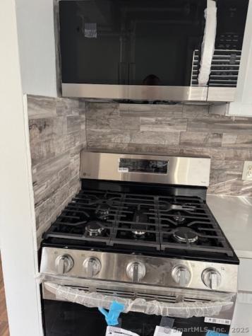 117 Canaan Court Stratford CT 06614