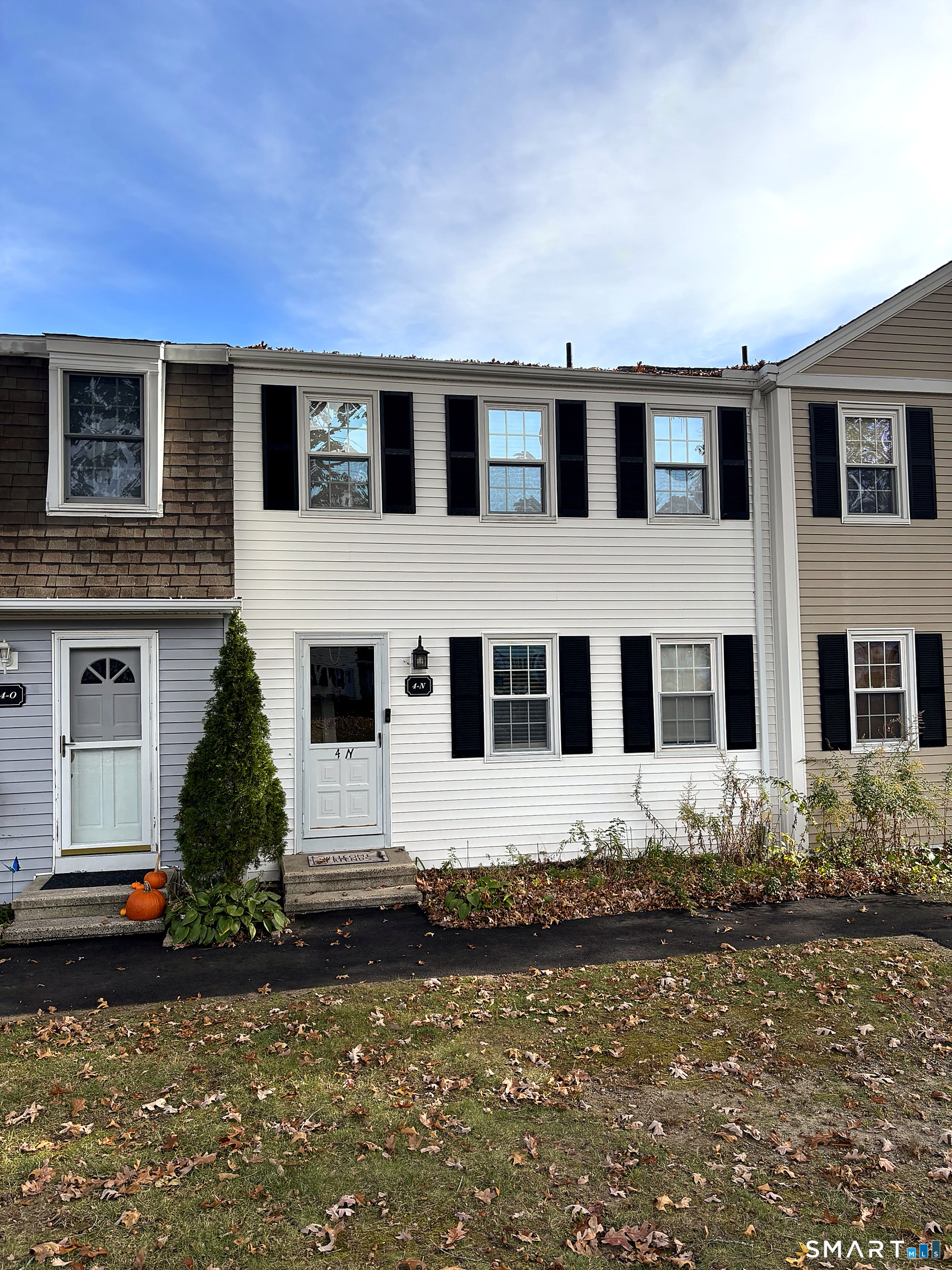 4 Lakeside Drive Ledyard CT 06335