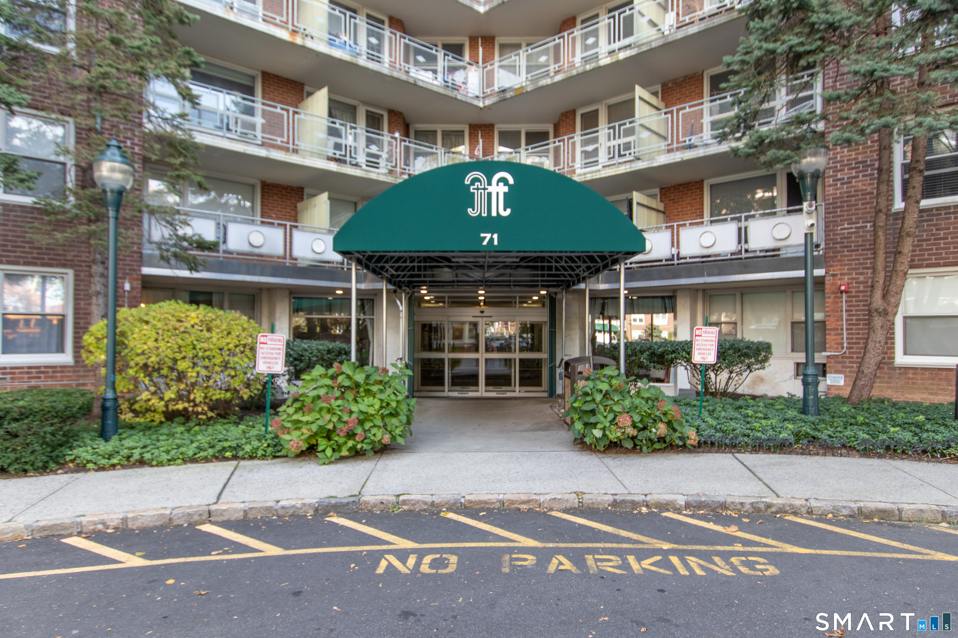 71 Strawberry Hill Avenue Stamford CT 06902