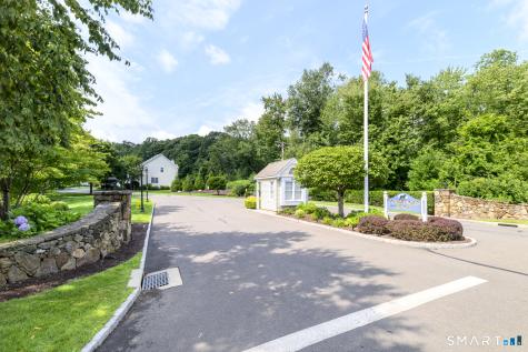 133 Governor Trumbull Way Trumbull CT 06611