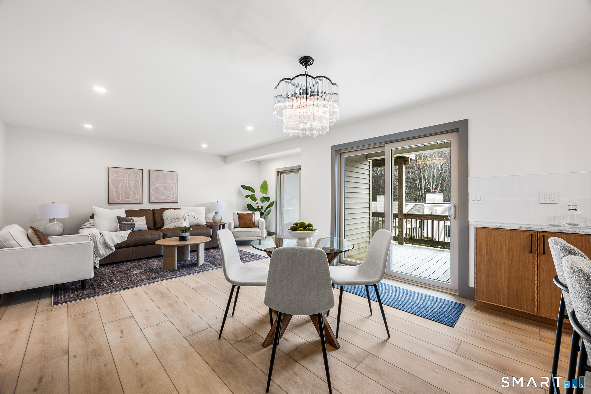 9 Carriage Drive Simsbury CT 06070