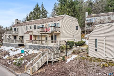 9 Carriage Drive Simsbury CT 06070