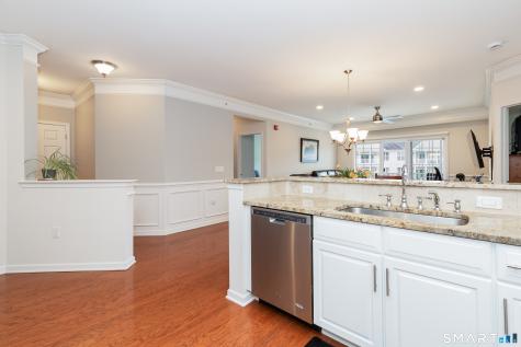 524 Center Meadow Lane Danbury CT 06810