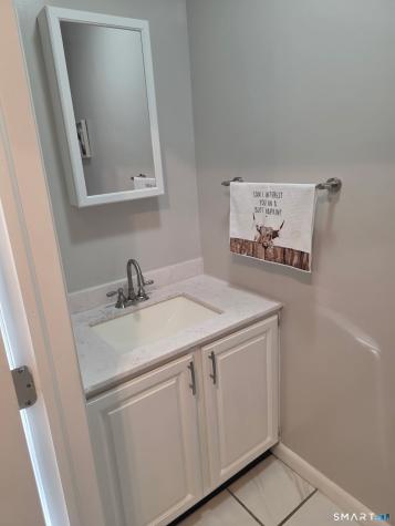 29 Winesap Court Ansonia CT 06401