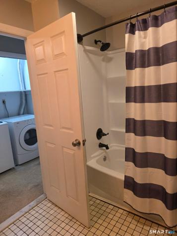 29 Winesap Court Ansonia CT 06401