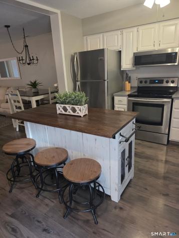 29 Winesap Court Ansonia CT 06401