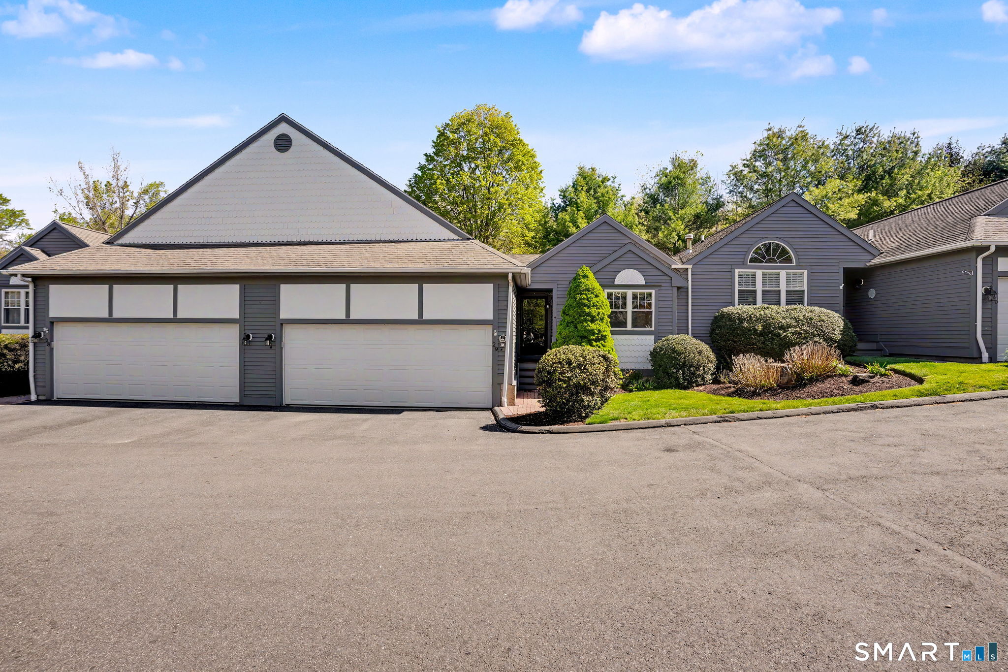 29 Greystone Shelton CT 06484