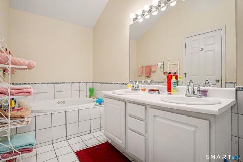 29 Greystone Shelton CT 06484