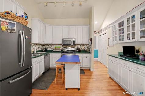 29 Greystone Shelton CT 06484
