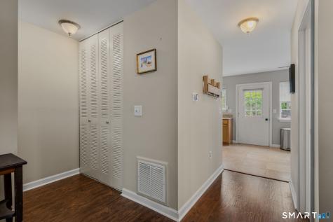 310 Boston Post Road Waterford CT 06385