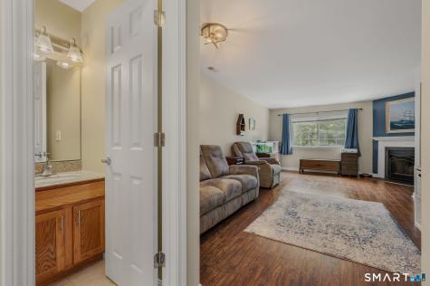 310 Boston Post Road Waterford CT 06385