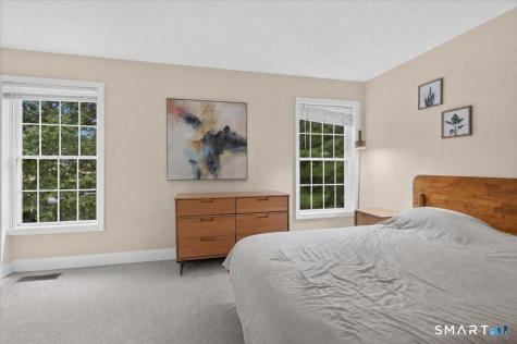 15 Freedom Way East Lyme CT 06357