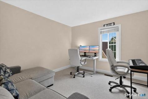 15 Freedom Way East Lyme CT 06357