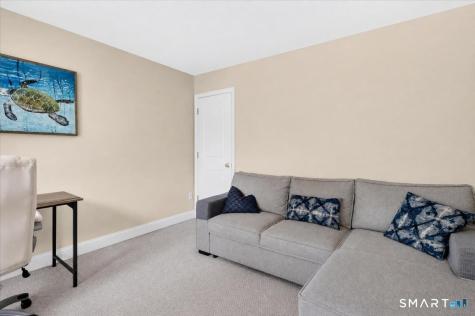 15 Freedom Way East Lyme CT 06357